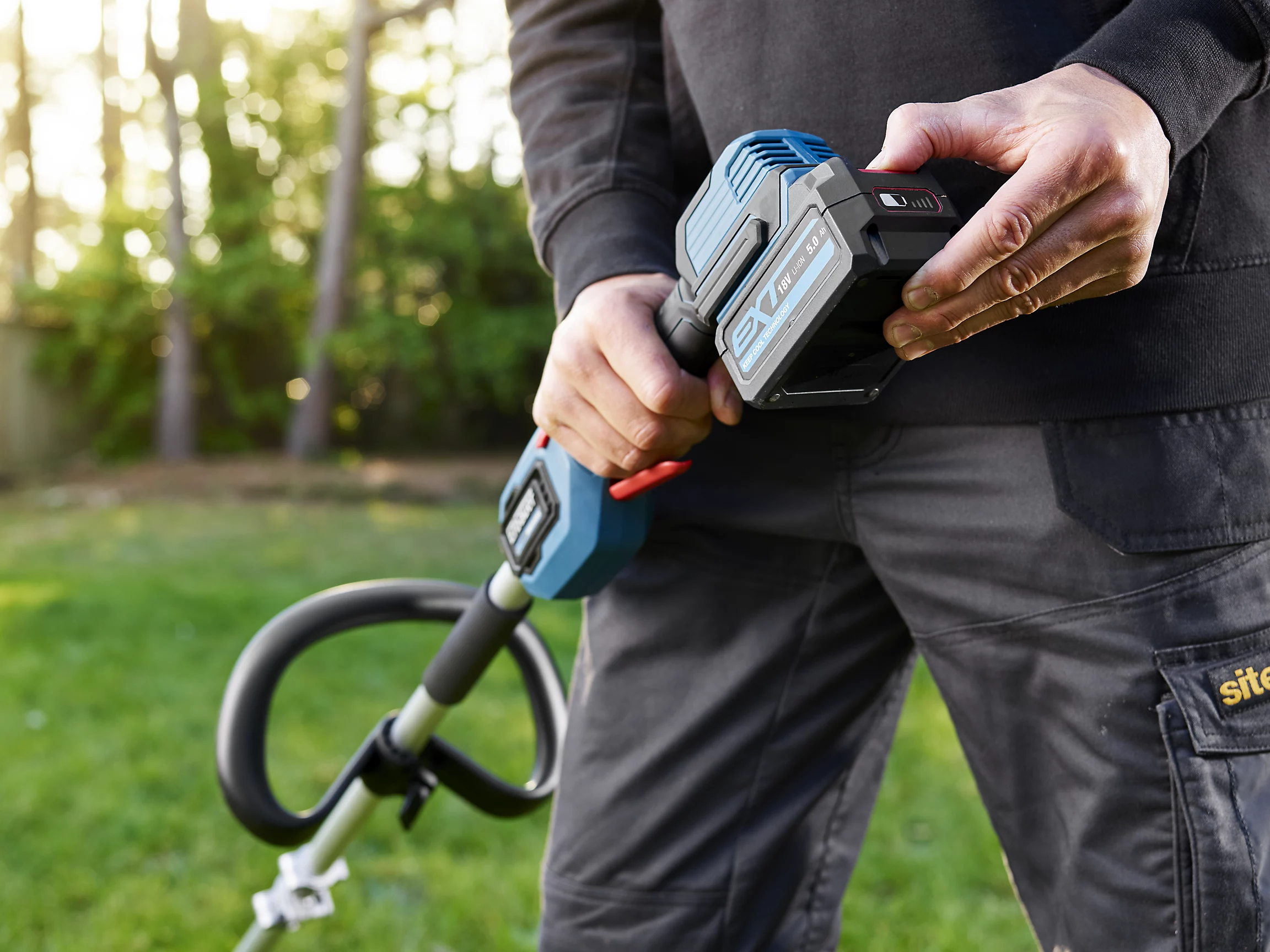 Erbauer 300mm Cordless Grass trimmer - EGT18-Li - KIT - Image 7